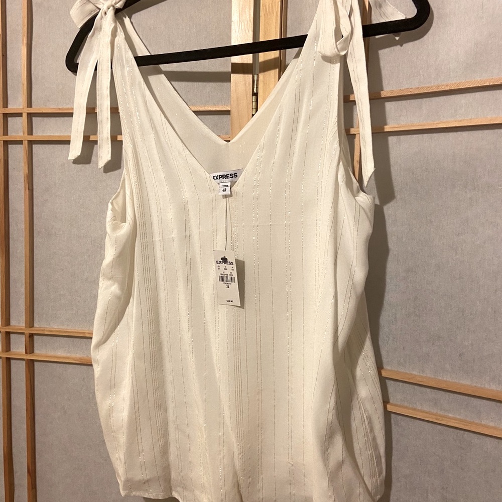 Express Cami Top - Picture 2 of 4